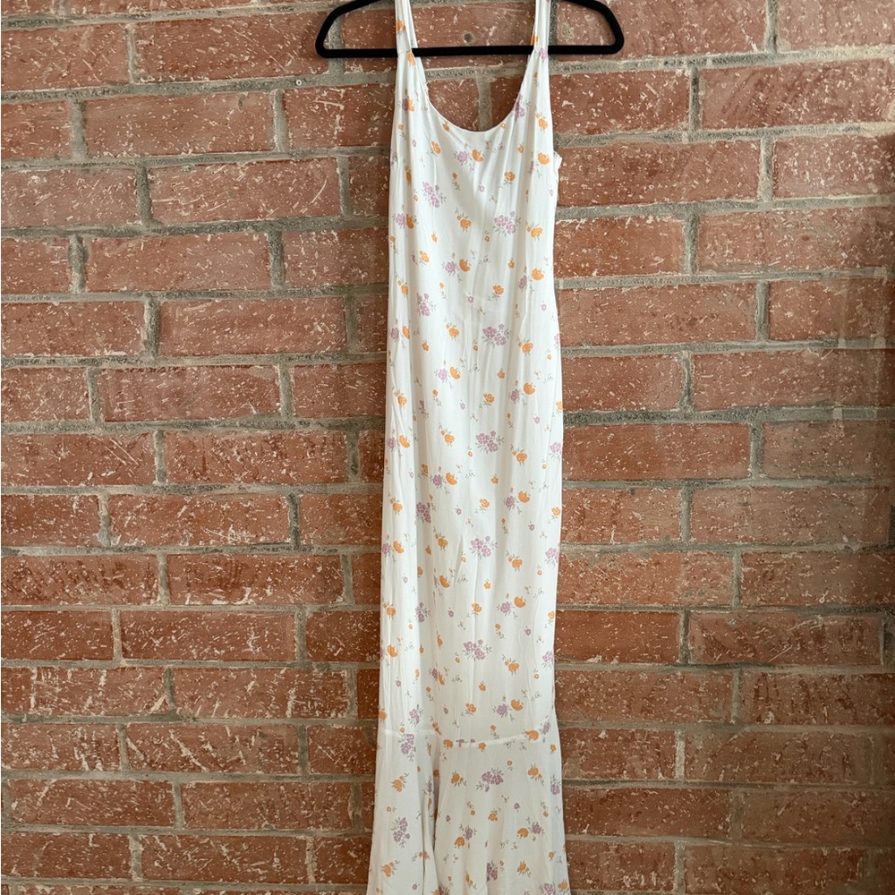 Princess Polly White Floral Maxi Dress - Picture 2 of 3